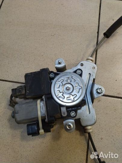 Стеклоподъемник передний левый Opel Antara Z24SED