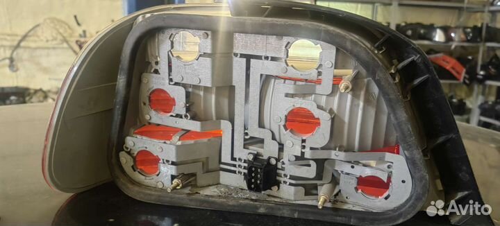 Фонари для bmw e38 рест