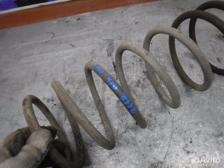 Пружина передняя левая Ваз 2112 1.5 2004