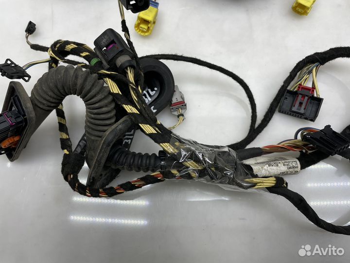 Жгут / Проводка дверей L/R VW Passat CC