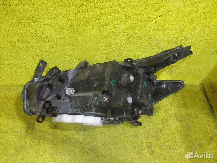 Фара правая Nissan Murano