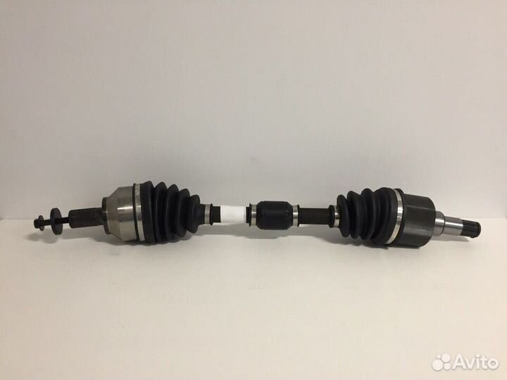 Приводной вал (привод) левый Ford Focus 2 1,6 МКПП