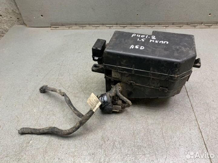 Блок предохранителей Kia Rio универсал 1.5 A5D