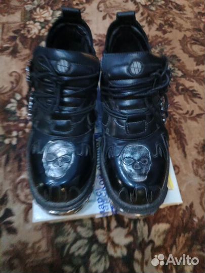 Боты мужские