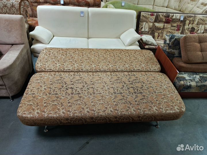 Диван евро-книга