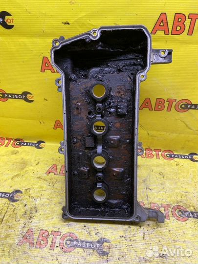 Крышка клапанов Toyota Funcargo XP20 2NZ-FE 2002