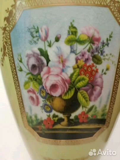 Ваза (фарфор/бронза) на основании 50см