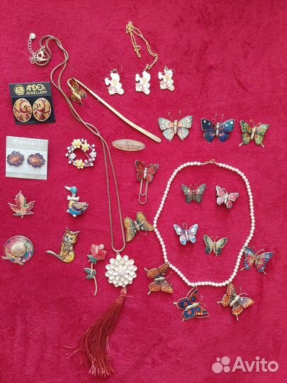 Брошь и колье