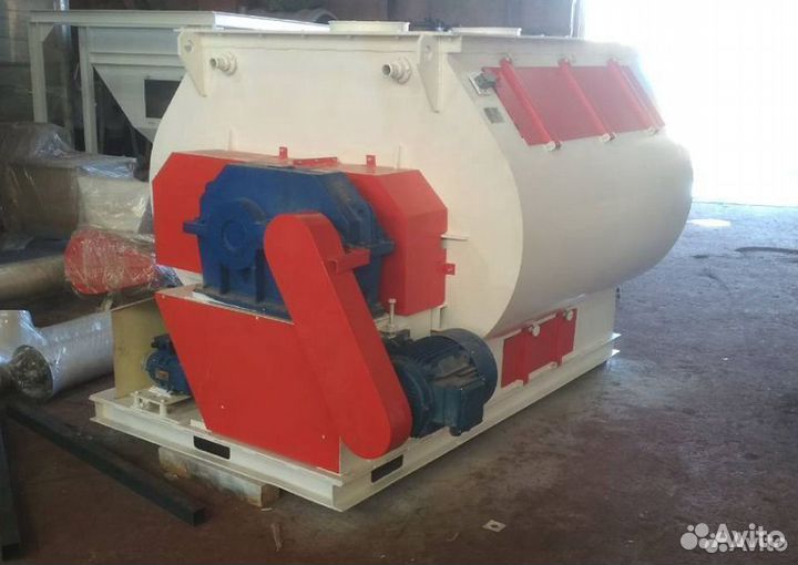 Кормосмеситель горизонтальный в наличии