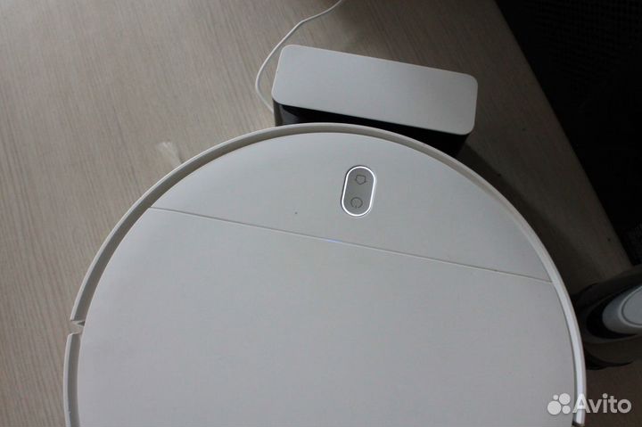 Робот пылесос xiaomi mi robot vacuum mop essential