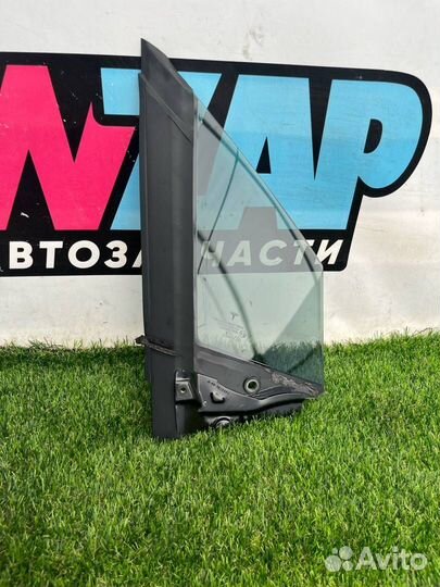 Стекло кузовное переднее левое Tesla Model X 2018