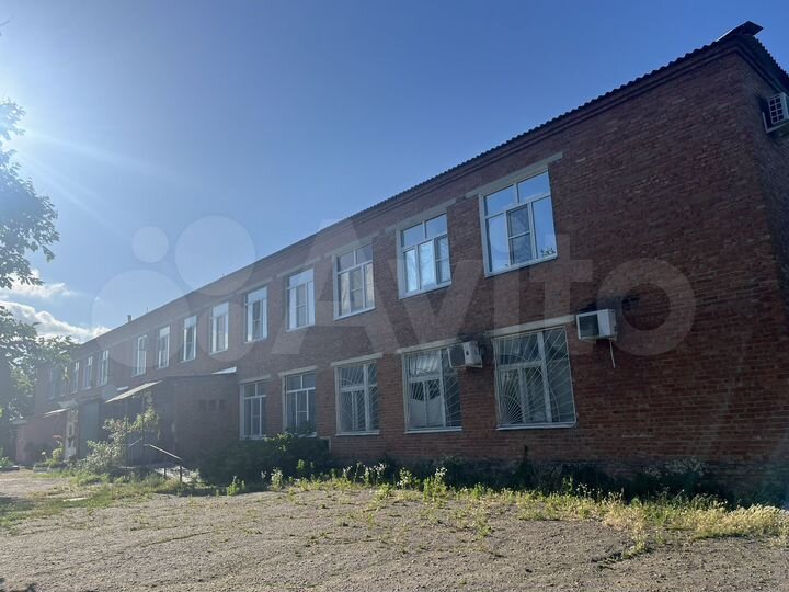 2-к. квартира, 77 м², 2/2 эт.