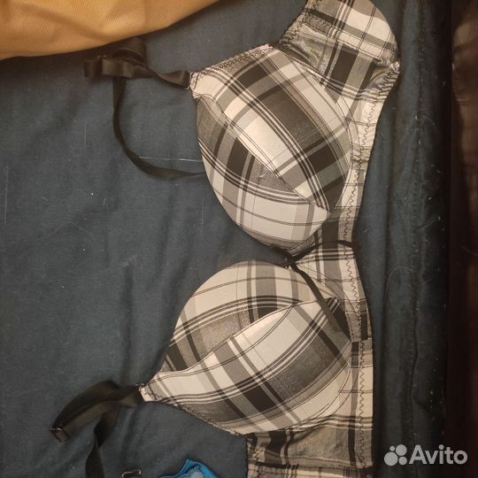 Бюстгалтер