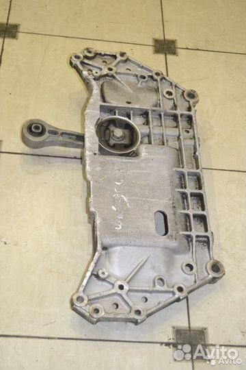 Балка (подрамник) передняя Skoda Octavia А5