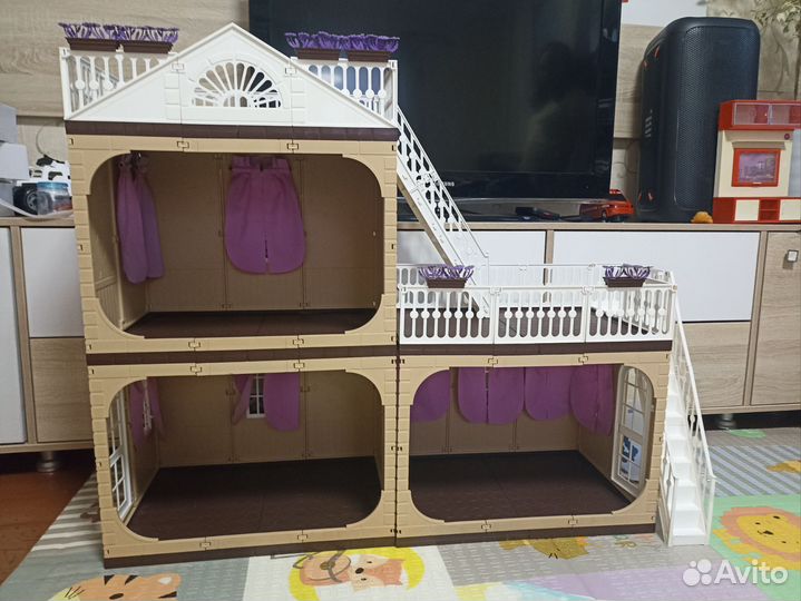 Кукольный домик