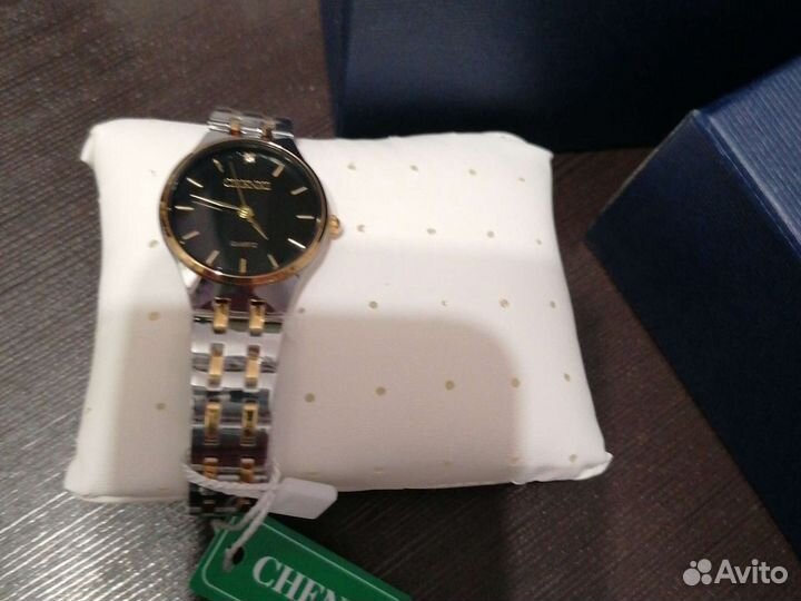 Часы женские