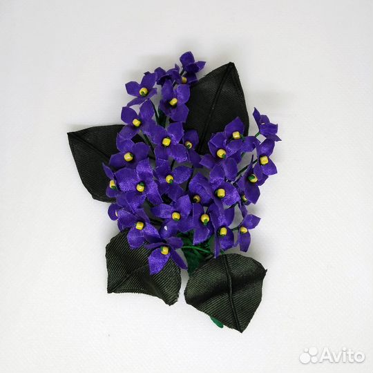Брошь цветок из ткани сирень
