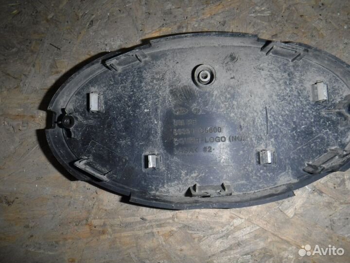 Эмблема решетки радиатора KIA Sorento Prime 3 17+