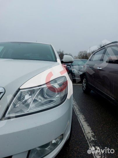 Переднее крыло Skoda Octavia II (2008–2013)