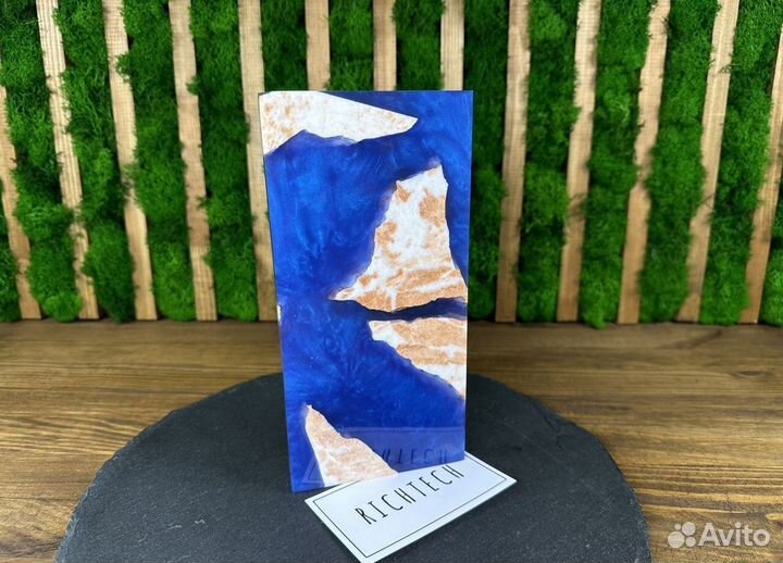 Поднос из мрамора и эпоксидной смолы