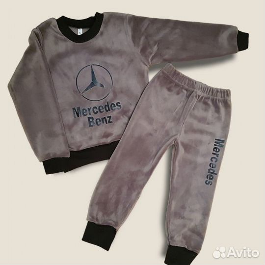 Костюм Mercedes