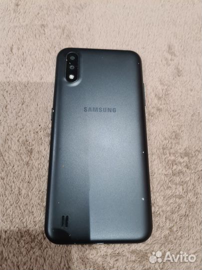 Samsung Galaxy A01, 2/16 ГБ
