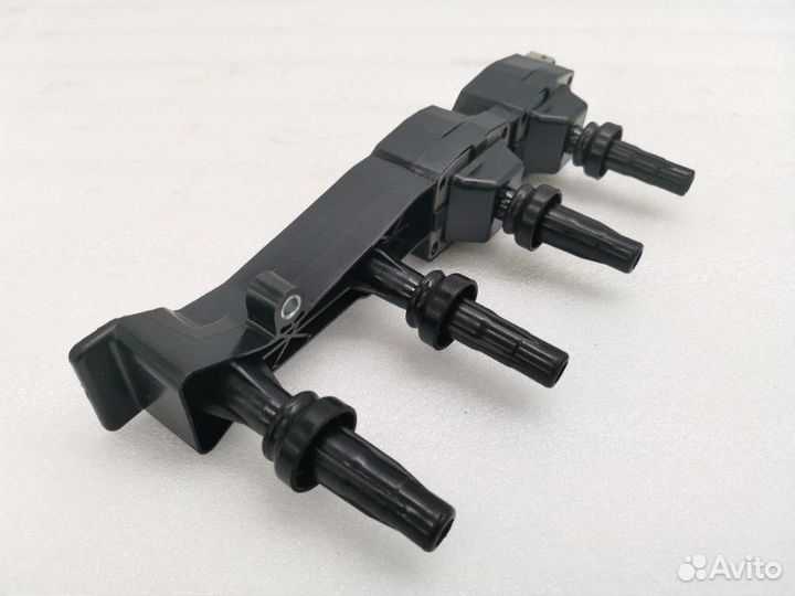 Катушка зажигания Peugeot Partner B9 TU5JP4B 2013