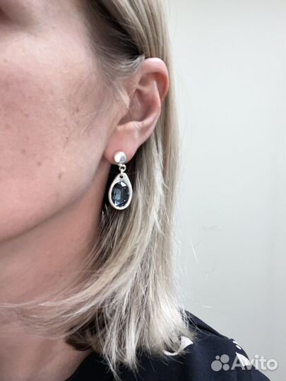Серьги капли с камнем