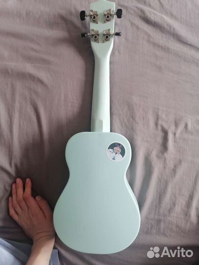 Укулеле Terri с динозавриком