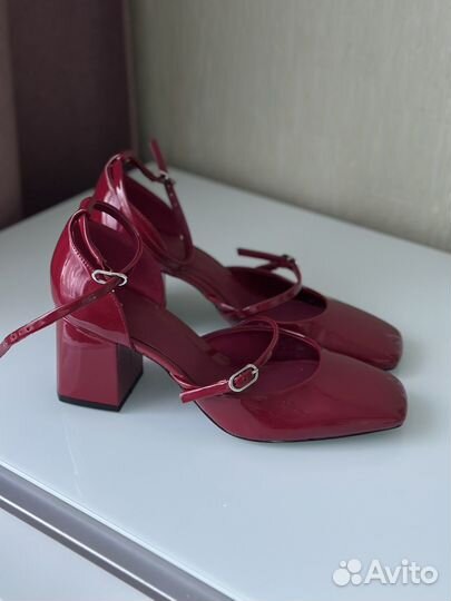 Босоножки Zara 39