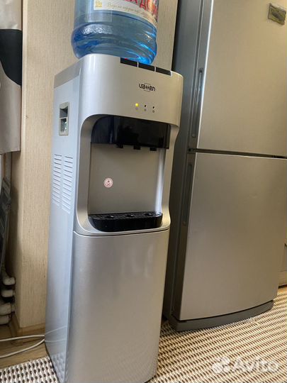 Кулер для воды