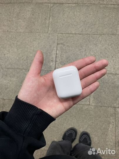 AirPods 2-го поколения
