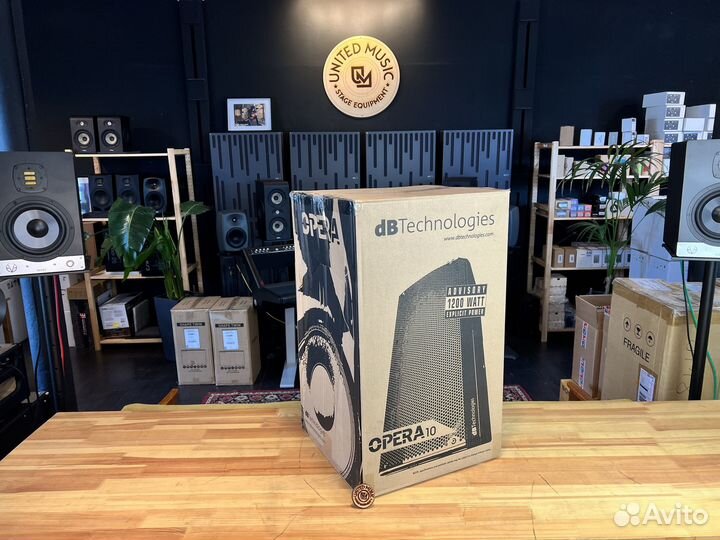 DBTechnologies opera 10 Active Speaker в Наличии
