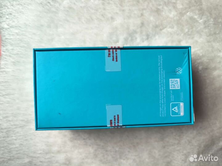 Телефон Huawei Honor 10i коробка