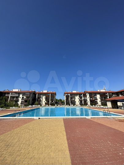 2-к. квартира, 56 м², 2/3 эт.