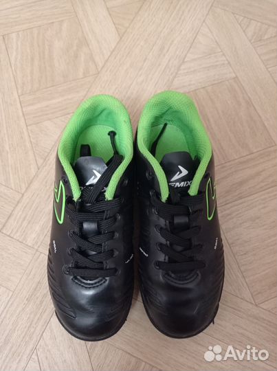 Бутсы для занятий футболом для мальчика, размер 28