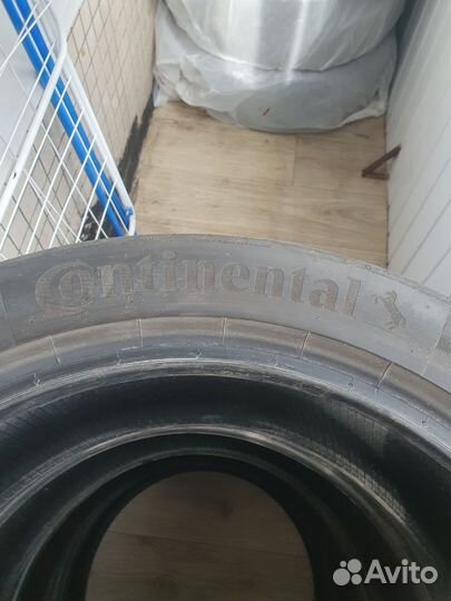 Continental ComfortContact - 6 235/45 R18