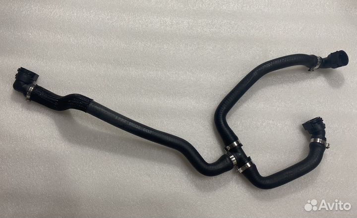 Патрубок охлаждения BMW G11 G12 G30 G32
