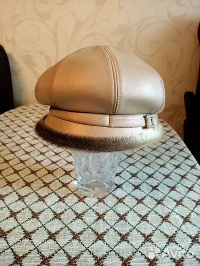 Берет женский