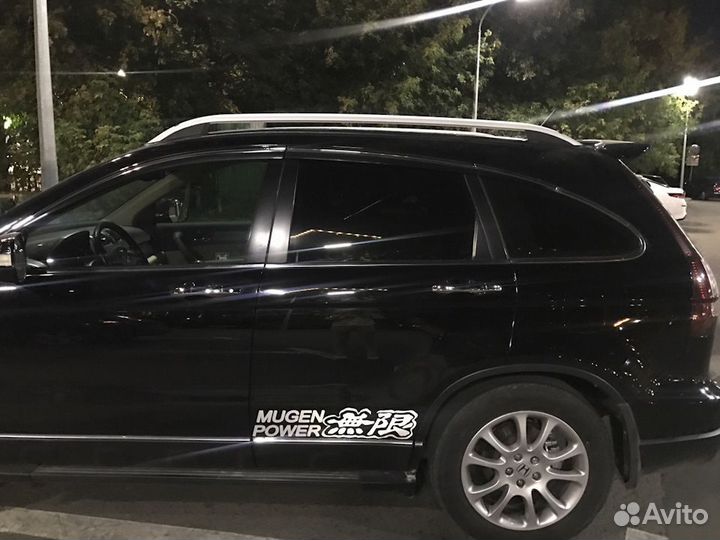 Рейлинги вдоль крыши Honda Crv