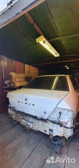 Разбор Mitsubishi cedia, lancer 9