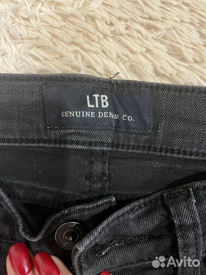 Джинсы скини 26