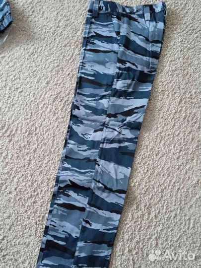 Камуфлированный костюм