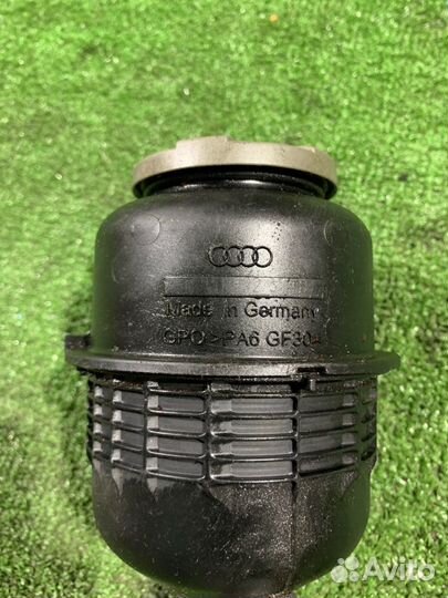 Бачок гидроусилителя Audi A4 B8 CDH 2010