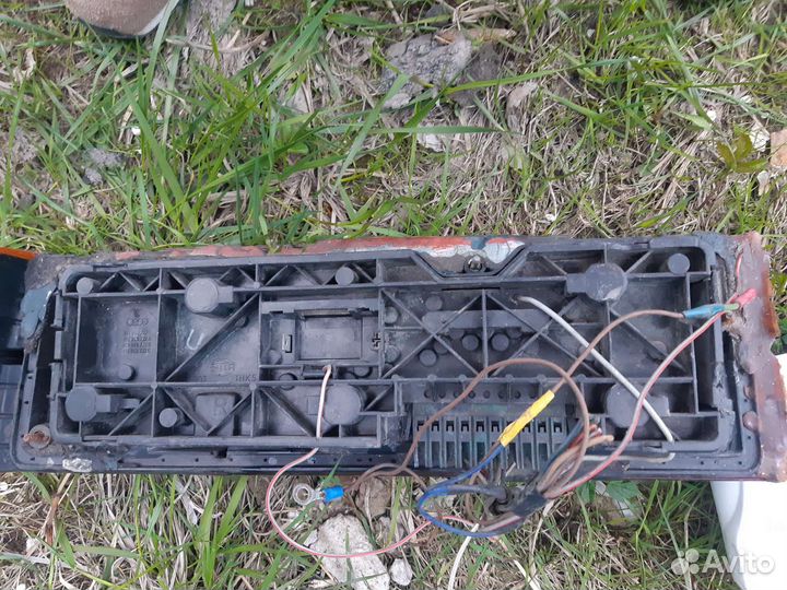 Фонарь audi 80 b2