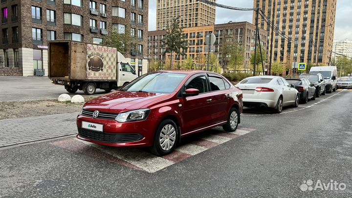 Volkswagen Polo 1.6 AT, 2011, 199 122 км