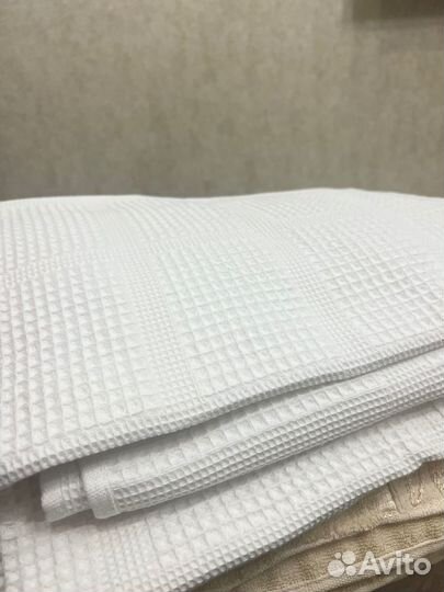 Полотенца новые