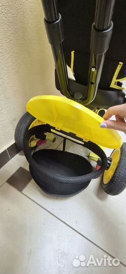 Детский велосипед с ручкой Lamborghini