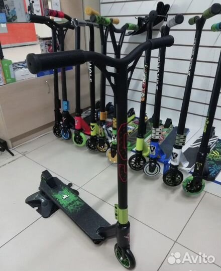Самокат Трюковой Maxi Зеленый