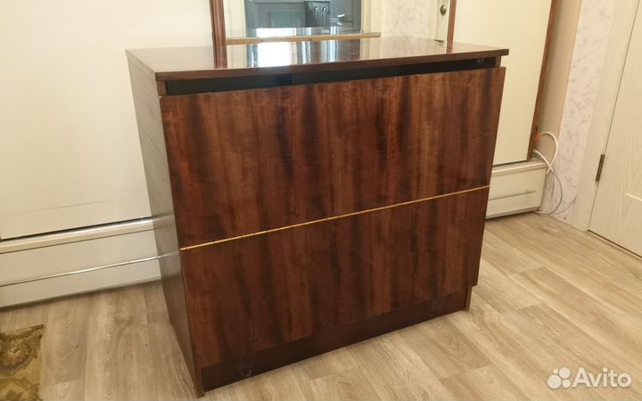 Тумба для постельного белья